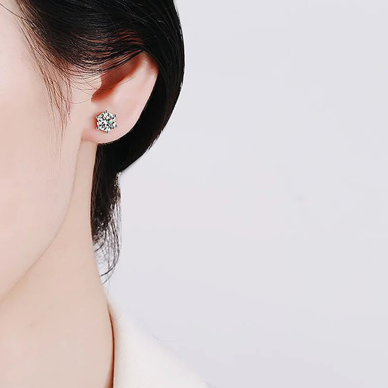 Boucles d’Oreilles Moissanite Couleur D à Vis en Argent 925